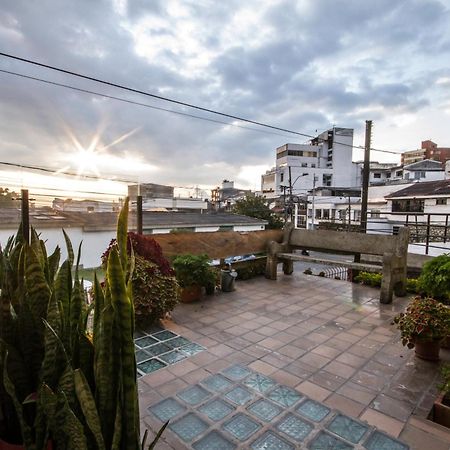 Hostal De La 57 Manizales Eksteriør bilde
