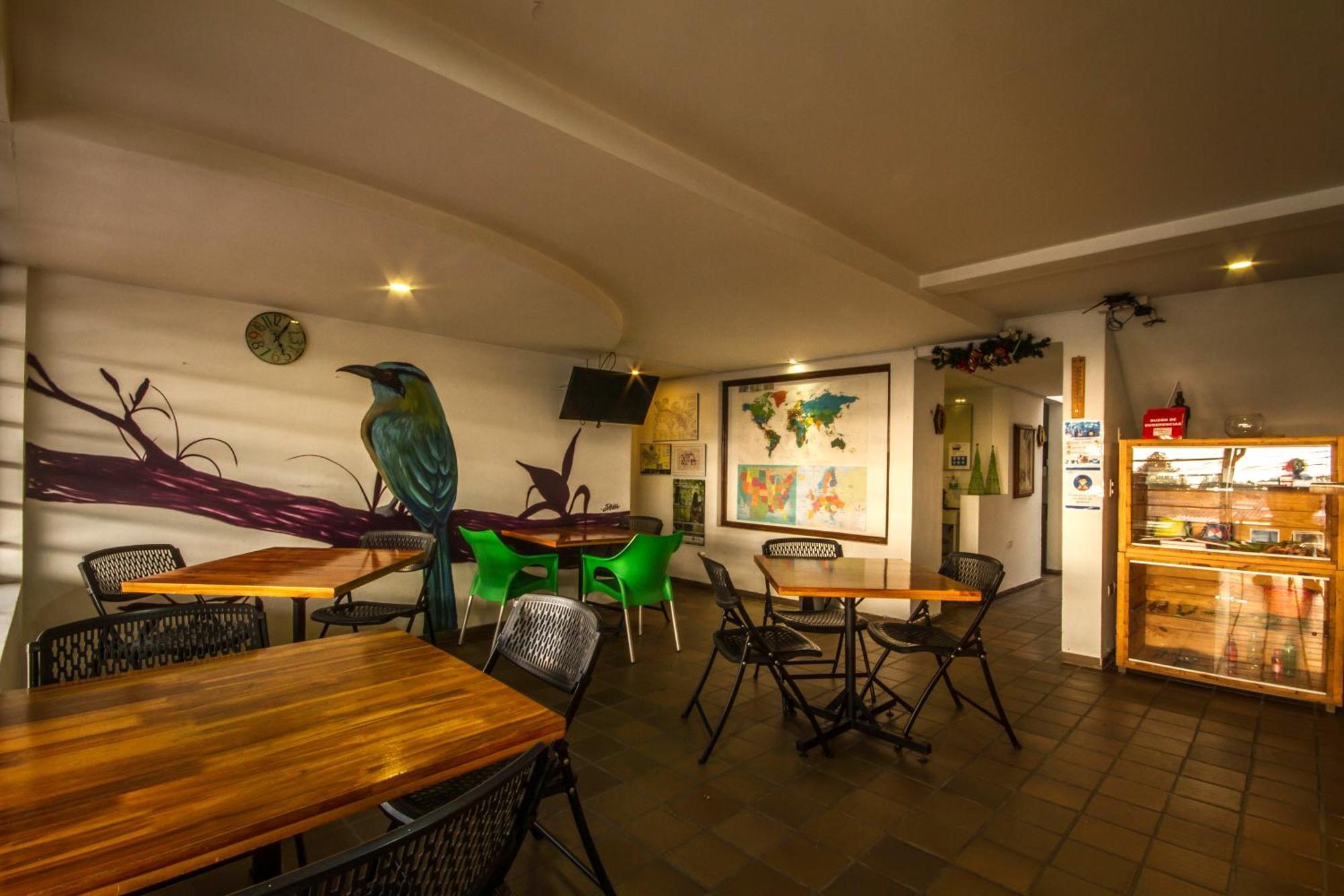 Hostal De La 57 Manizales Eksteriør bilde